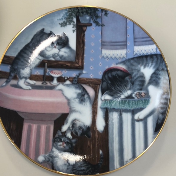 Hamilton Collection cat plates - Picture 3 of 6